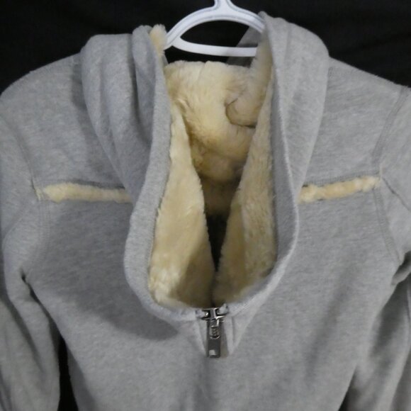 JUICY COUTURE | Pink Tag P | P2P 15 inches measured | Grey Hooded Zip-Up Jacket - Picture 12 of 16